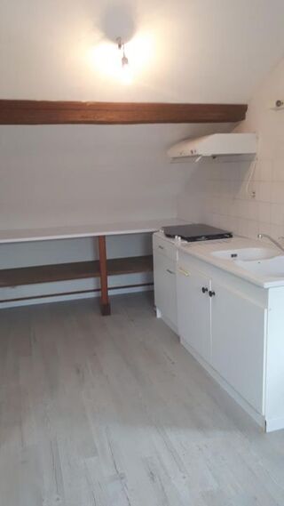  Appartement � louer 3 pi�ces 60 m� Saint martin la pallu