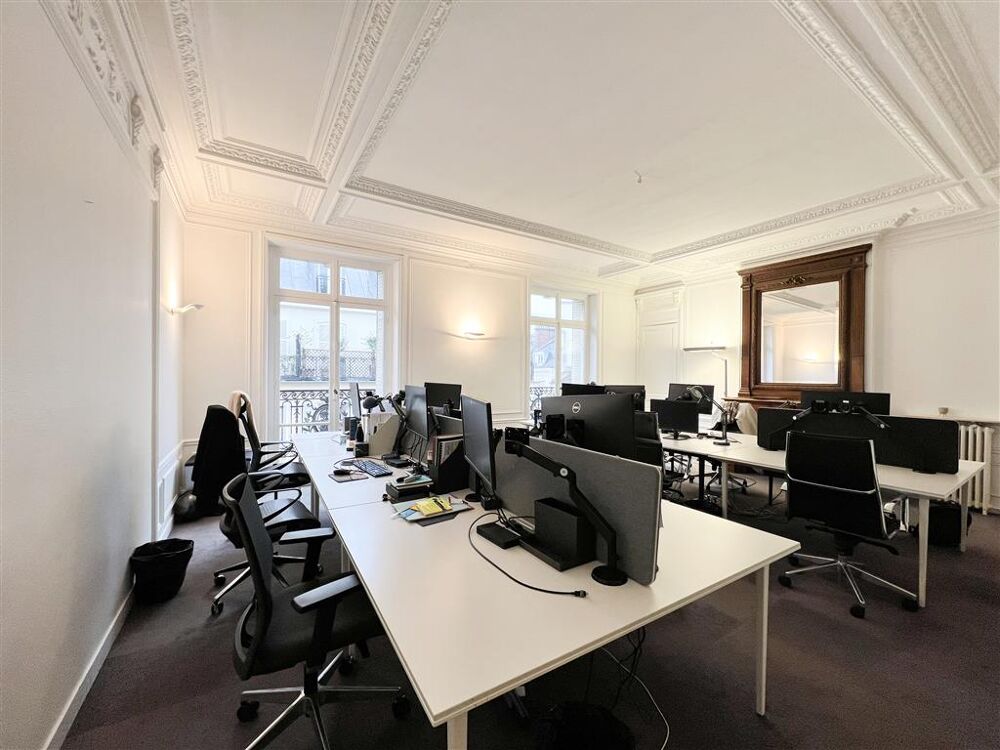   Bureaux d'une surface de 320m² Paris 8
