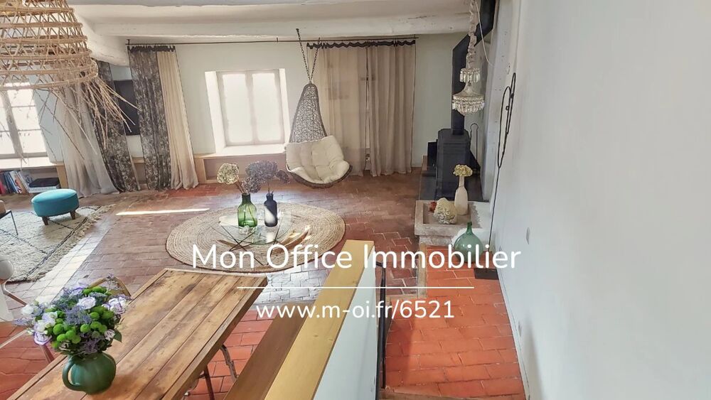 Maison 4 pièces 137 m² · à Lourmarin · 137 m² · 599 000 €
