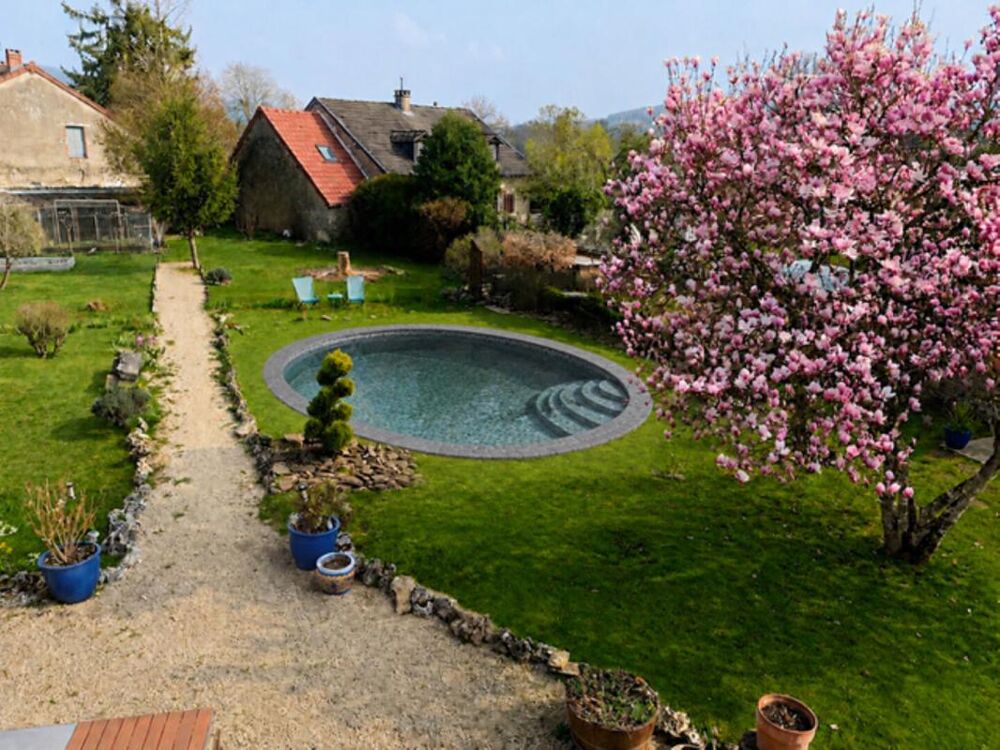 à vendre  Propriété/château Commarin (21320)