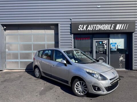 Renault grand scenic iv Grand Scénic 1.9 dci 130ch Dynami