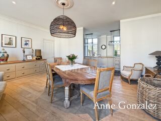  Maison � vendre 9 pi�ces 275 m�