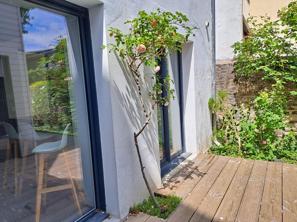 Maison 10 pièces 224 m² · à Angers · 224 m² · 983 440 €