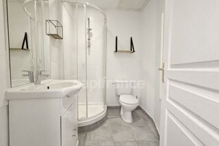  Immeuble à vendre 12 pièces 240 m²