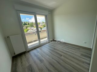  Appartement  vendre 4 pices 84 m