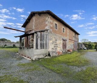  Propriété/château à vendre 5 pièces 140 m²