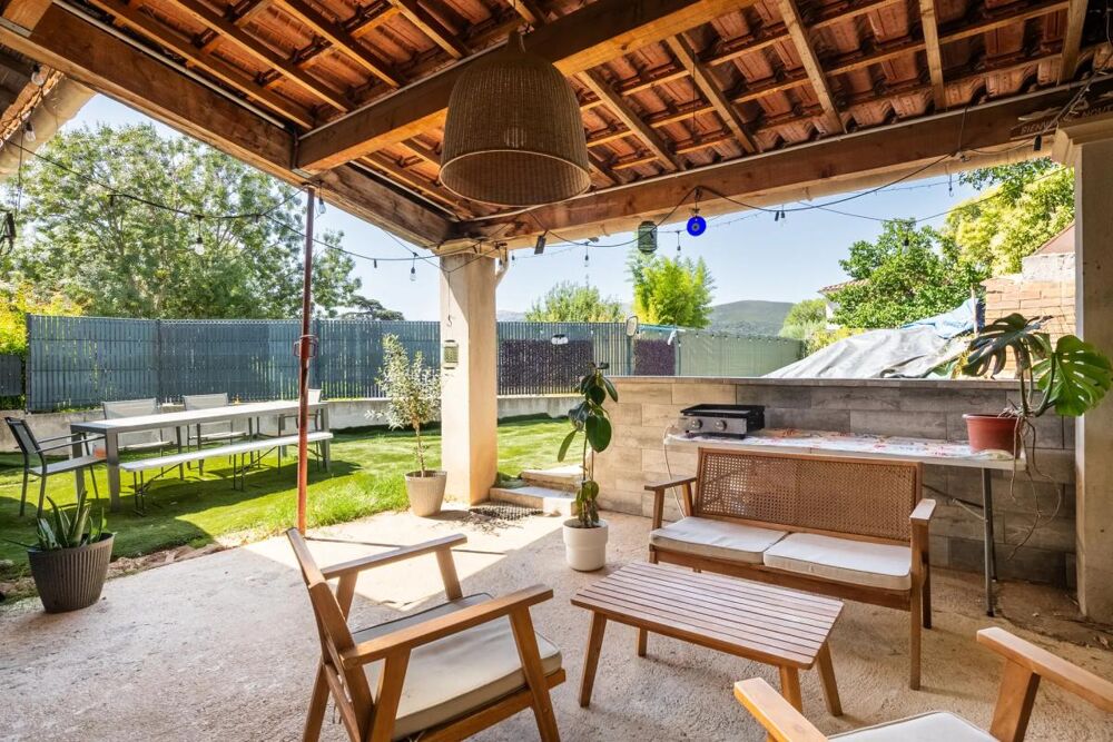 Vente Maison Maison T5 122 m² avec jardin + piscine à la Valentine 13012 Marseille 11