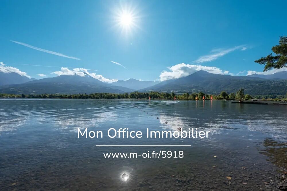 Référence : 5918-MBE. - Hébergement de Tourisme - Type 5 au bord du plan d'eau