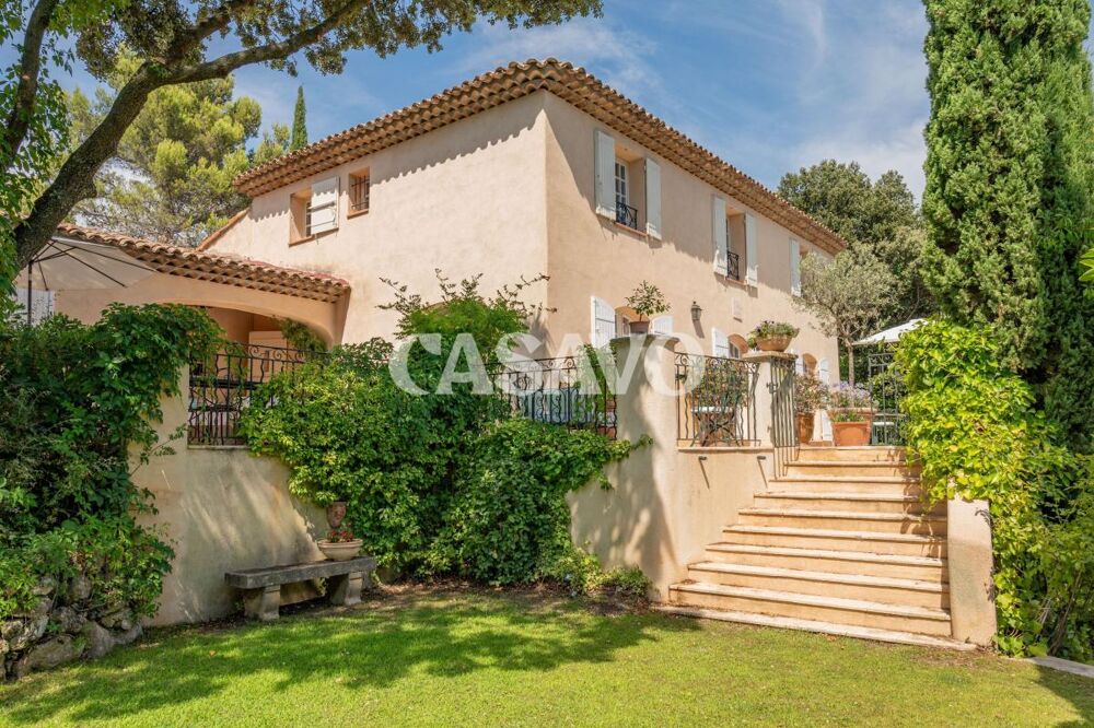 Vente Villa Vente Villa 8 pièces de 272m² - 13100 Saint-Marc-Jaumegarde Saint marc jaumegarde
