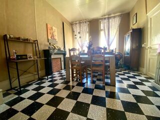  Maison  vendre 6 pices 145 m