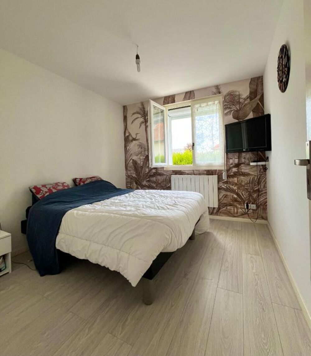 Vente Maison Maison Ham 5 pièce(s) 108 m2 - 4 Chambres  et Terrain Ham