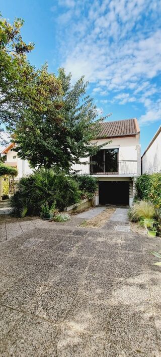  Maison  vendre 5 pices 143 m