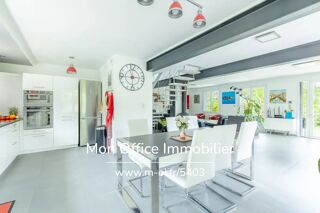  Maison  vendre 8 pices 185 m