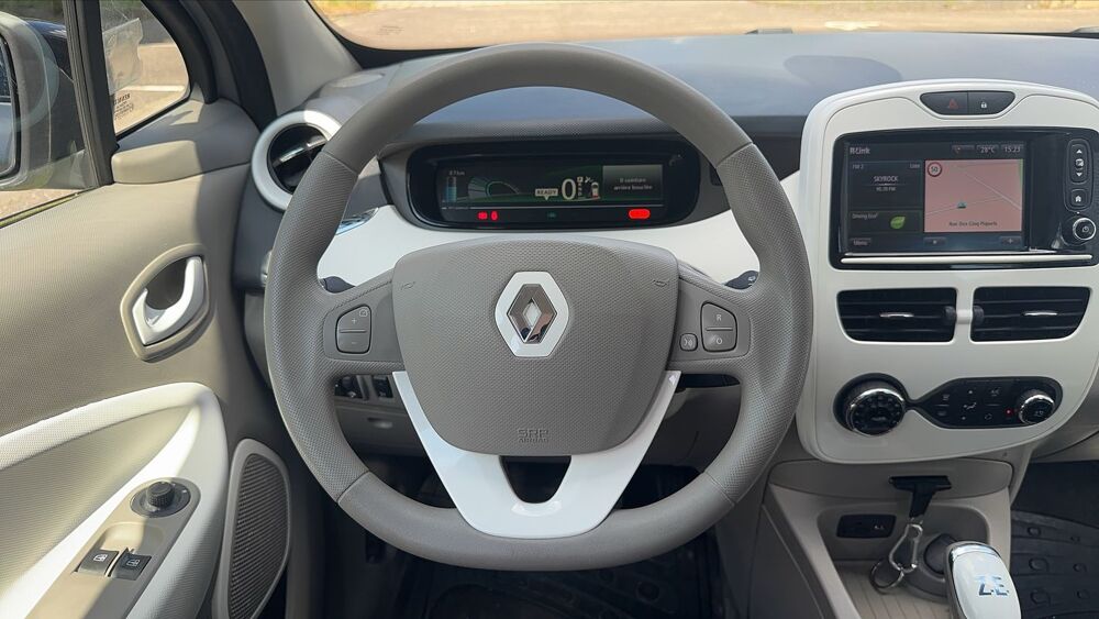 Zo&eacute; R240 88 22kWh Life - Automatique 2016 occasion 54000 Nancy