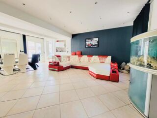  Villa � vendre 11 pi�ces 301 m�