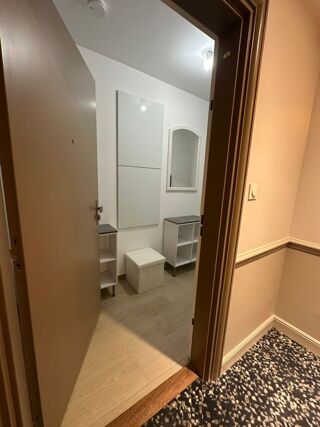  Appartement � louer 3 pi�ces 63 m� Clichy