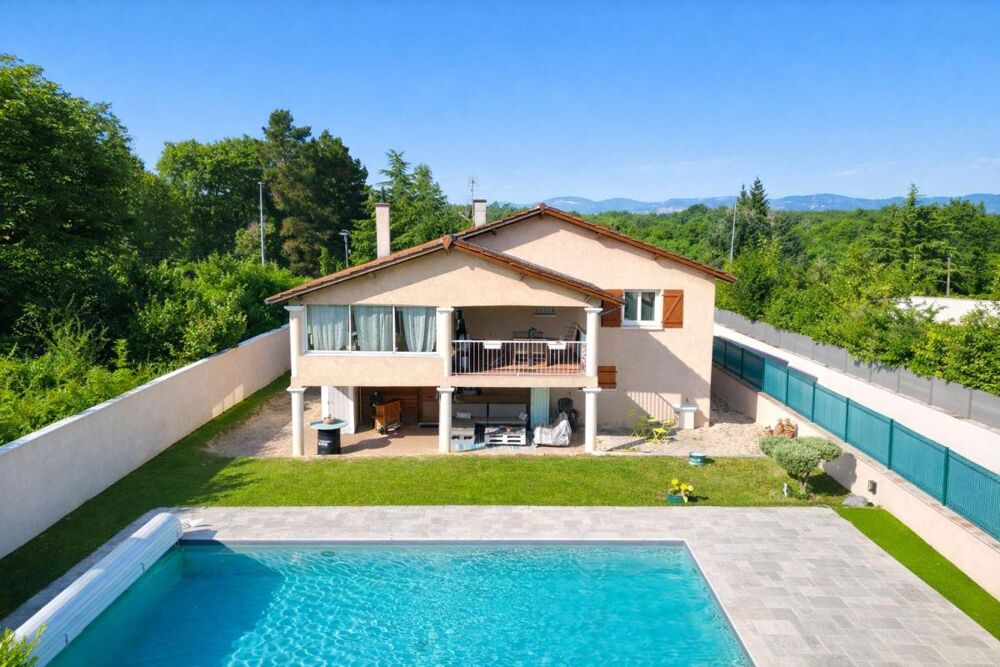 � vendre  Maison Charbonni�res-les-Bains (69260)