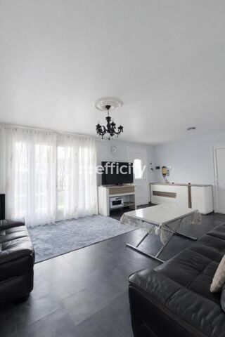  Maison à vendre 8 pièces 138 m²