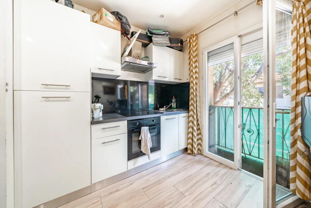 83600 - FREJUS - CENTRE-VILLE - 1 PIÈCE - 1 CHAMBRE - 26.0 M² - IDEAL INVESTISSEUR OU PIED À TERRE