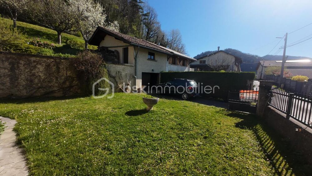 Vente Maison ? Saint-Nicolas-de-Macherin – Maison 7 pièces – 152 m² de tranquillité et de potentiel! Voiron