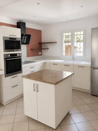  Maison à louer 4 pièces 98 m²