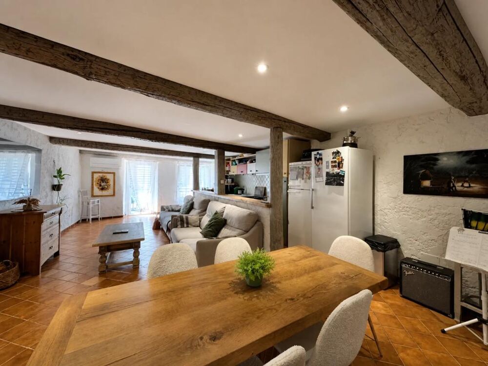 Vente Maison OLLI?ULES – MAISON DE VILLAGE RÉNOVÉE AVEC TERRASSE TROPÉZIENNE Ollioules