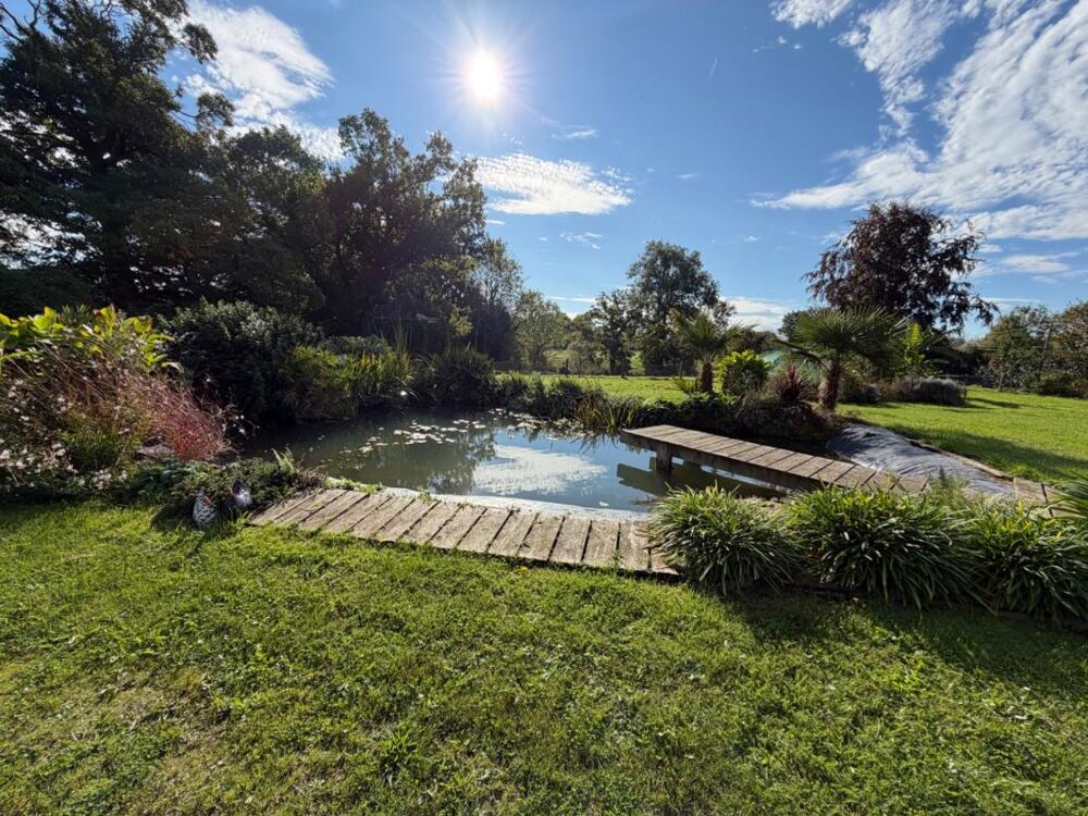 Vente Maison MAISON COUP DE CŒUR DE 230 M², 5 CHAMBRES ET 2,4 HECTARES CARANTILLY (50) Carantilly