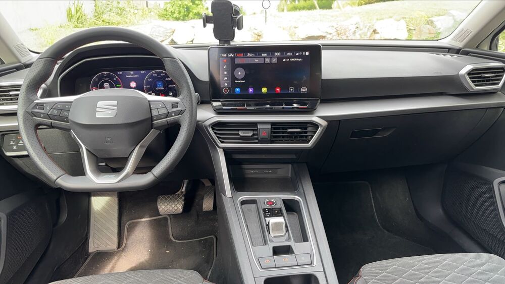 Leon ST 1.4 TSI 204 e-Hybrid DSG6 FR 2021 occasion 42520 Saint Pierre De Boeuf