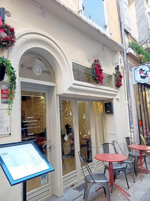   VENTE DE MURS RESTAURANT LOUÉ - ARLES (13200) Centre Historique 