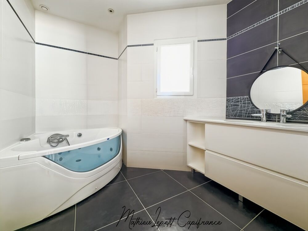 à vendre  Maison Chancelade (24650)