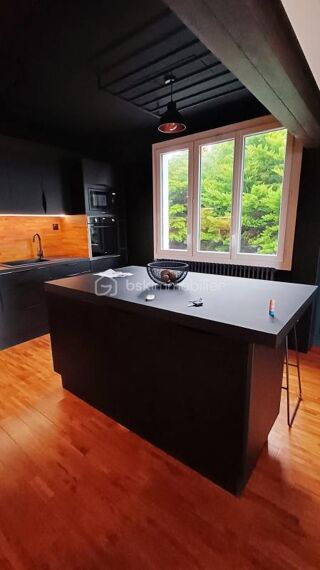  Maison � vendre 7 pi�ces 190 m�