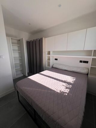  Appartement à louer 2 pièces 40 m²