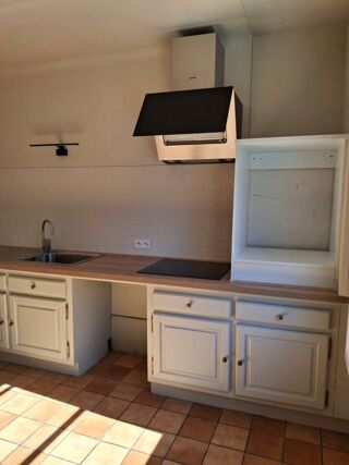  Appartement à louer 4 pièces 88 m²