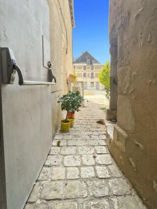  Immeuble à vendre 11 pièces 306 m²