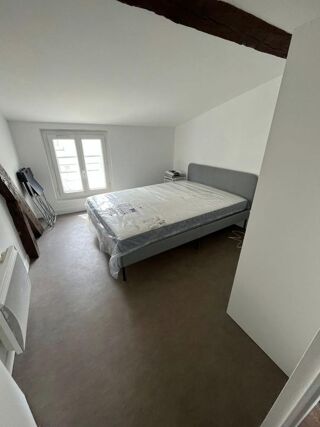  Appartement à louer 2 pièces 31 m²