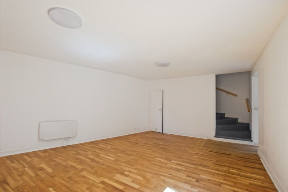 Vente Duplex/Triplex Appartement à vendre 4 pièces en duplex FONTENAY SOUS BOIS (94) - 87,80 m2 loi Carrez - Proche de la Mairie et du RER A - 499 00 Fontenay sous bois