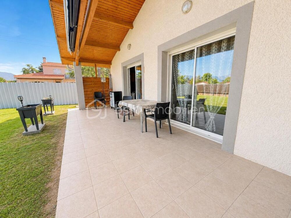 Vente Maison ? EXCLUSIVITÉ – COUP DE CŒUR – Maison récente de plain-pied avec grand jardin – Secteur gare, quartier très calme Saint hilaire du rosier