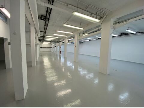 A proximit&eacute; de Boulogne Jean Jaur&egrave;s, &agrave; louer, 462m&sup2; de locaux &agrave; usage d'activit&eacute;-stockage 9986 92100 Boulogne billancourt