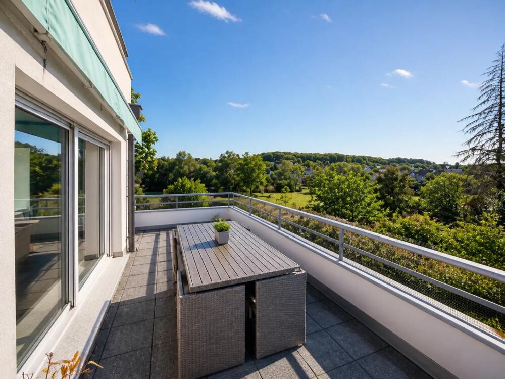 Appartement 4 pièces de 98 m² à Waldighofen au milieu d'un parc arboré