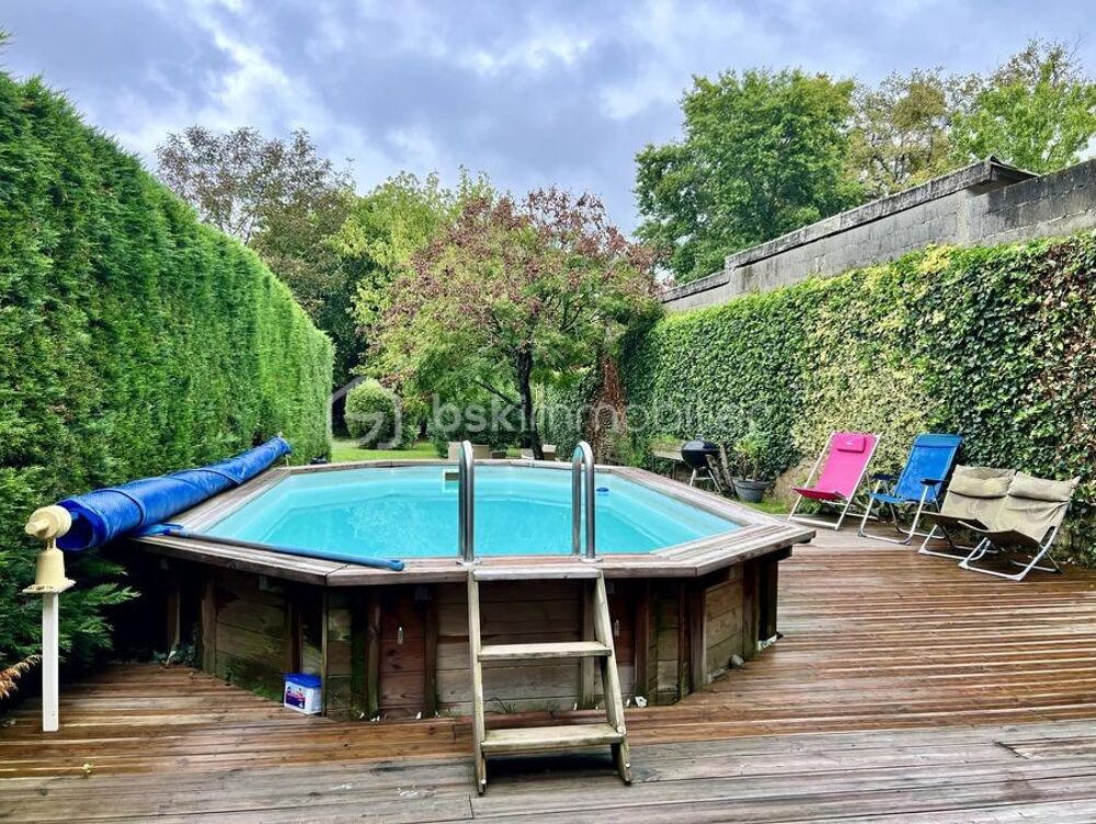 Maison de ville avec piscine au coeur d'Aire-sur-l'Adour