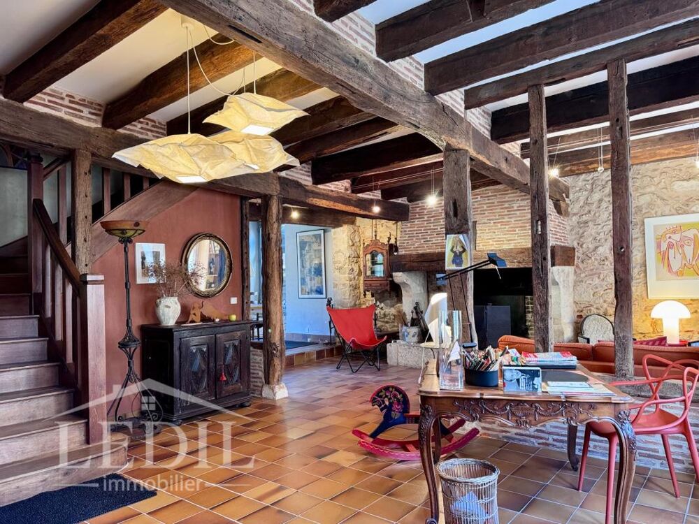 Maison de caractère avec jardin en bastide