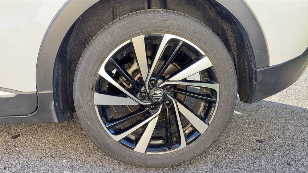 MG.ZS 1.5 Hybrid+ 197 BVA Luxury 2025 occasion 74350 Menthonnex En Bornes