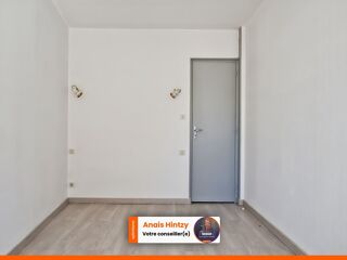  Immeuble à vendre 14 pièces 314 m²