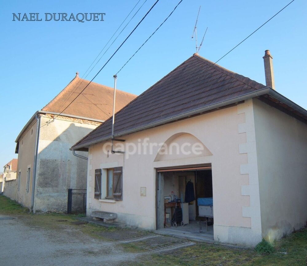 Vente Maison Maison à vendre 5 pièces proche de VILLERS FARLAY (39) Chamblay