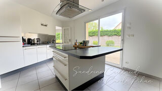  Maison � vendre 10 pi�ces 243 m�