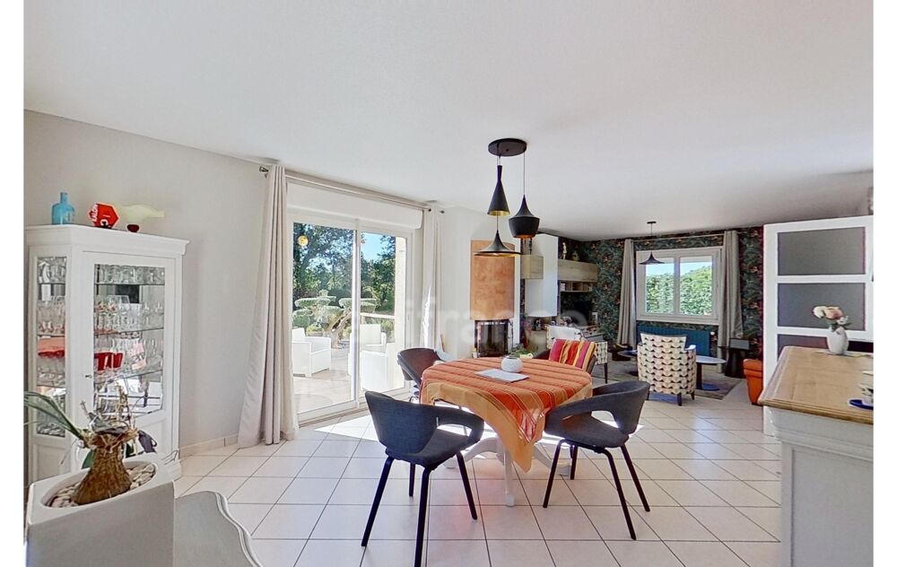 Vente Maison Dpt Côtes-d'Armor (22), à vendre PLOUISY 22200 - limite GRÂCES - Maison 6 pièces 135 m² - vie de plain-pied - jardin paysagé - t Plouisy