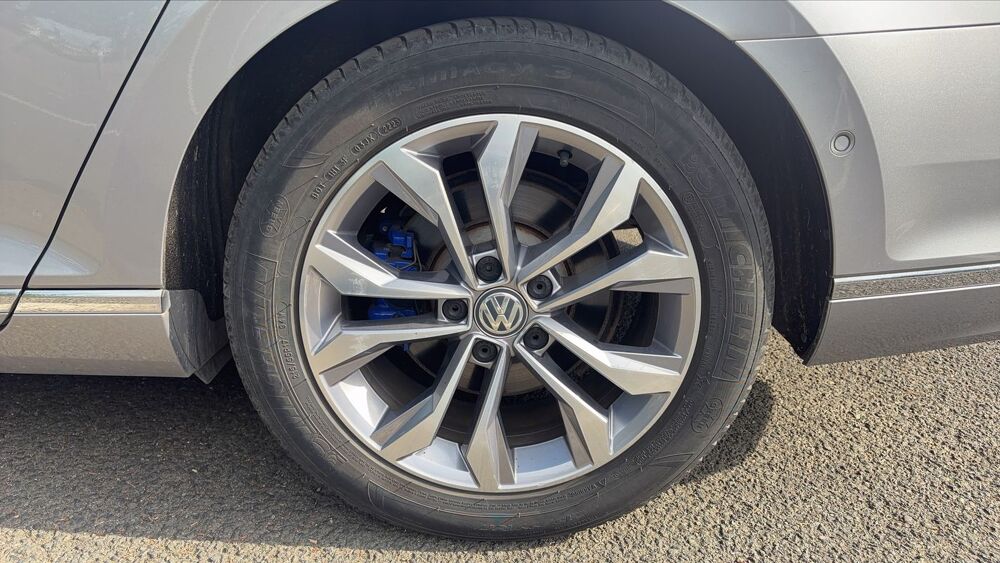 Passat 1.4 TSI 218 DSG7 GTE - Automatique Entretien constructeur 2019 occasion 17000 La Rochelle