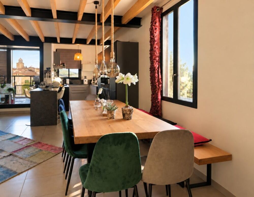 Vente Maison BELLE MAISON DE VILLAGE 7P AVEC JARDIN GARAGE ET PISCINE Clapiers