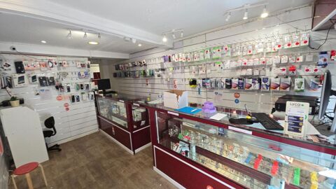   DREUX, CENTRE VILLE - LOCATION LOCAL COMMERCAIL 72 m² 