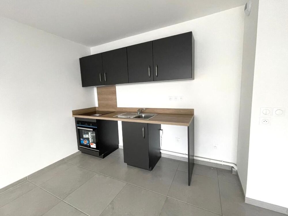 T3 avec balcon et parking à AGDE